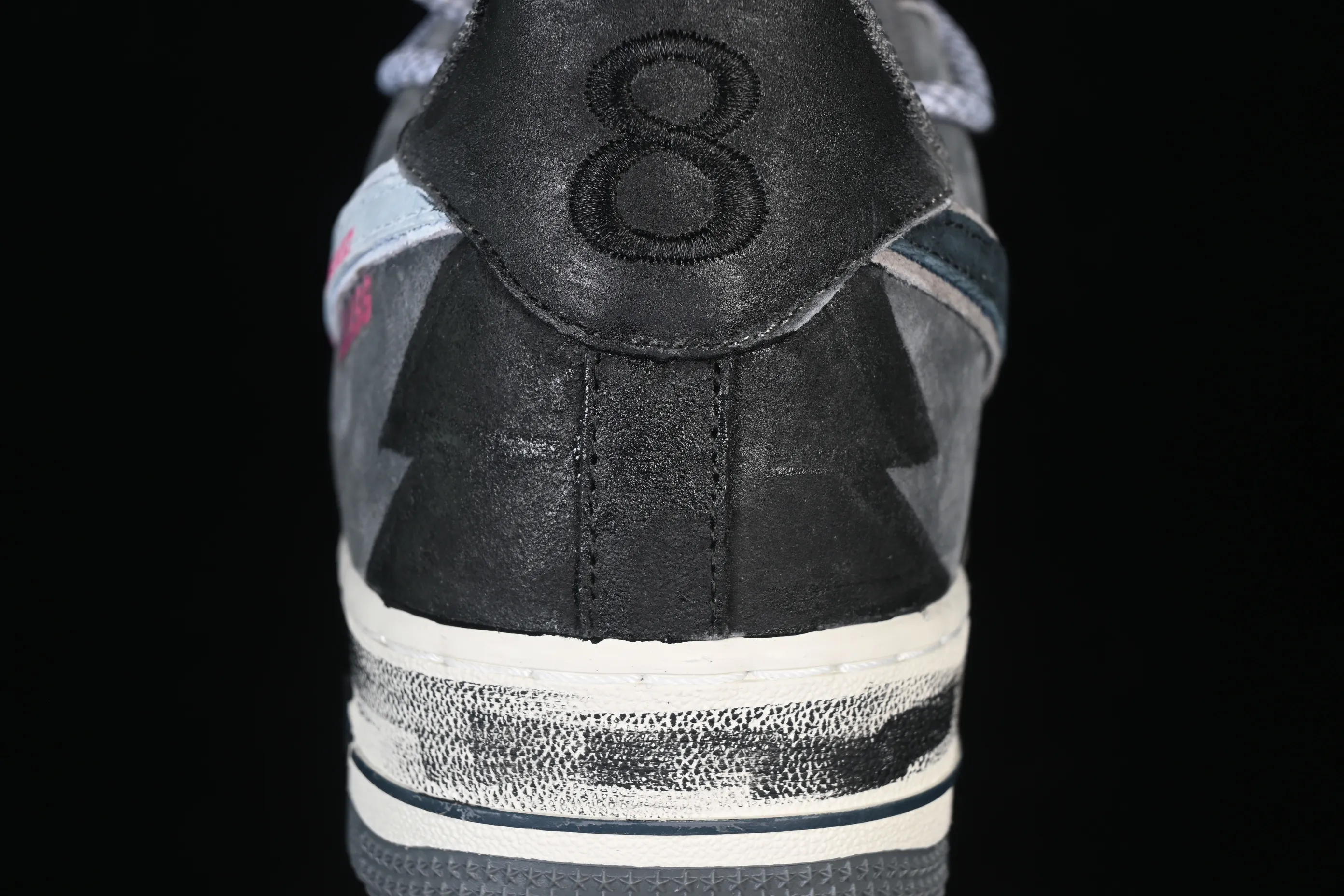 All categories Nk Air Force 1 Air Force series Nk Air Force 1 Low Air Force low top Nike Air Force 1'07 Low "Gray-Pink Lucky Charm" Hand-painted graffiti Gray pink lucky charm Air Force 1 low-top casual sneakers YD2425-880